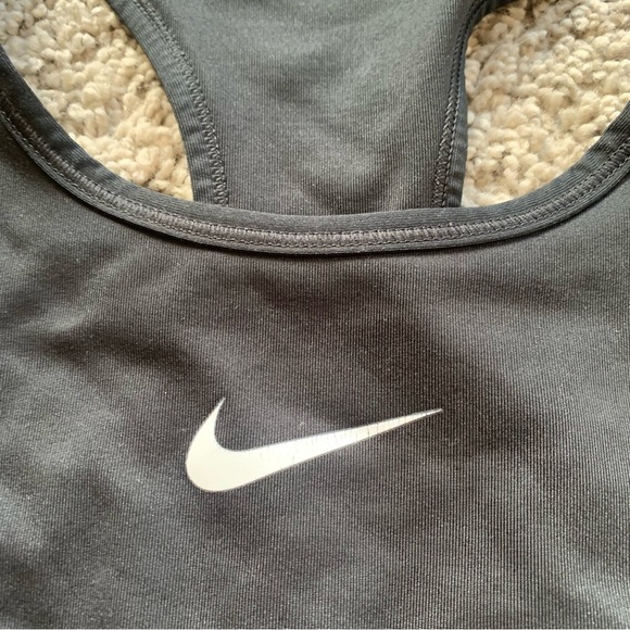 Women's Nike Pro Black Sports Bra Size Extra Small - Picture 2 of 4